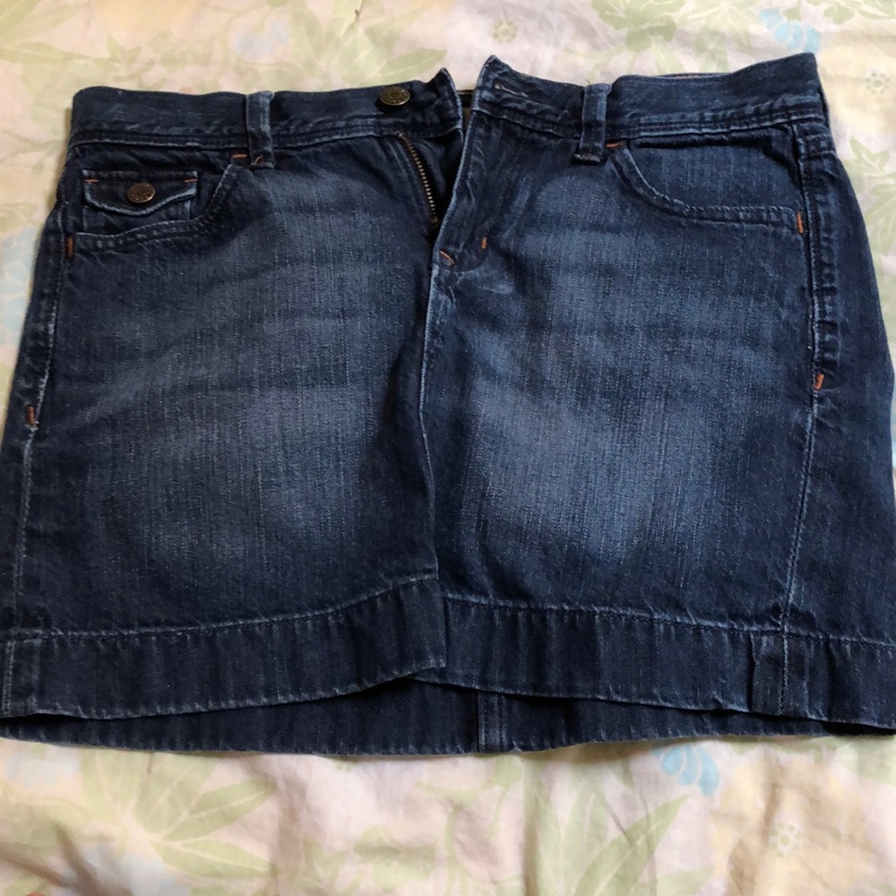 Old navy jean skirt size 4